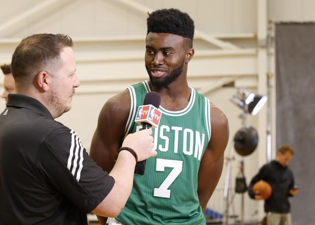 在现代足球 在现代足球